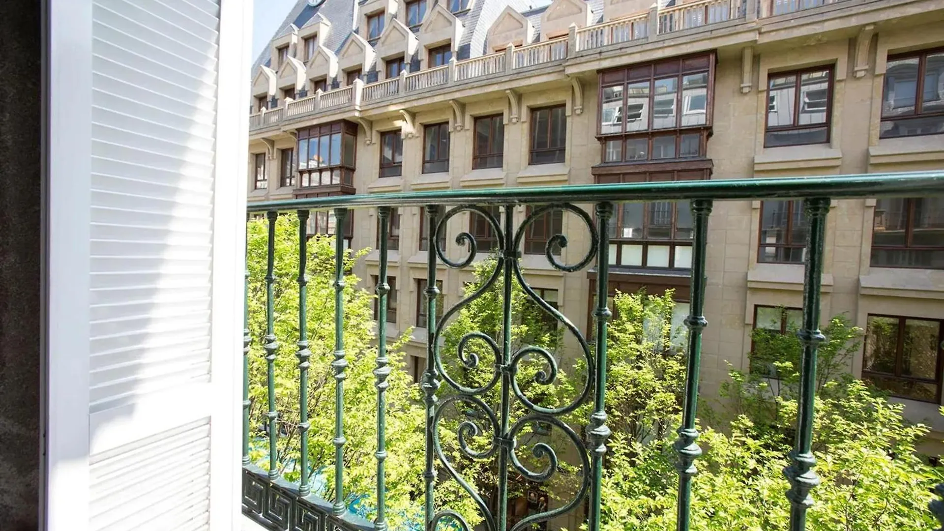 Modern Apartment In Donostia 75 M² With Jacuzzi San Sebastián Hiszpania