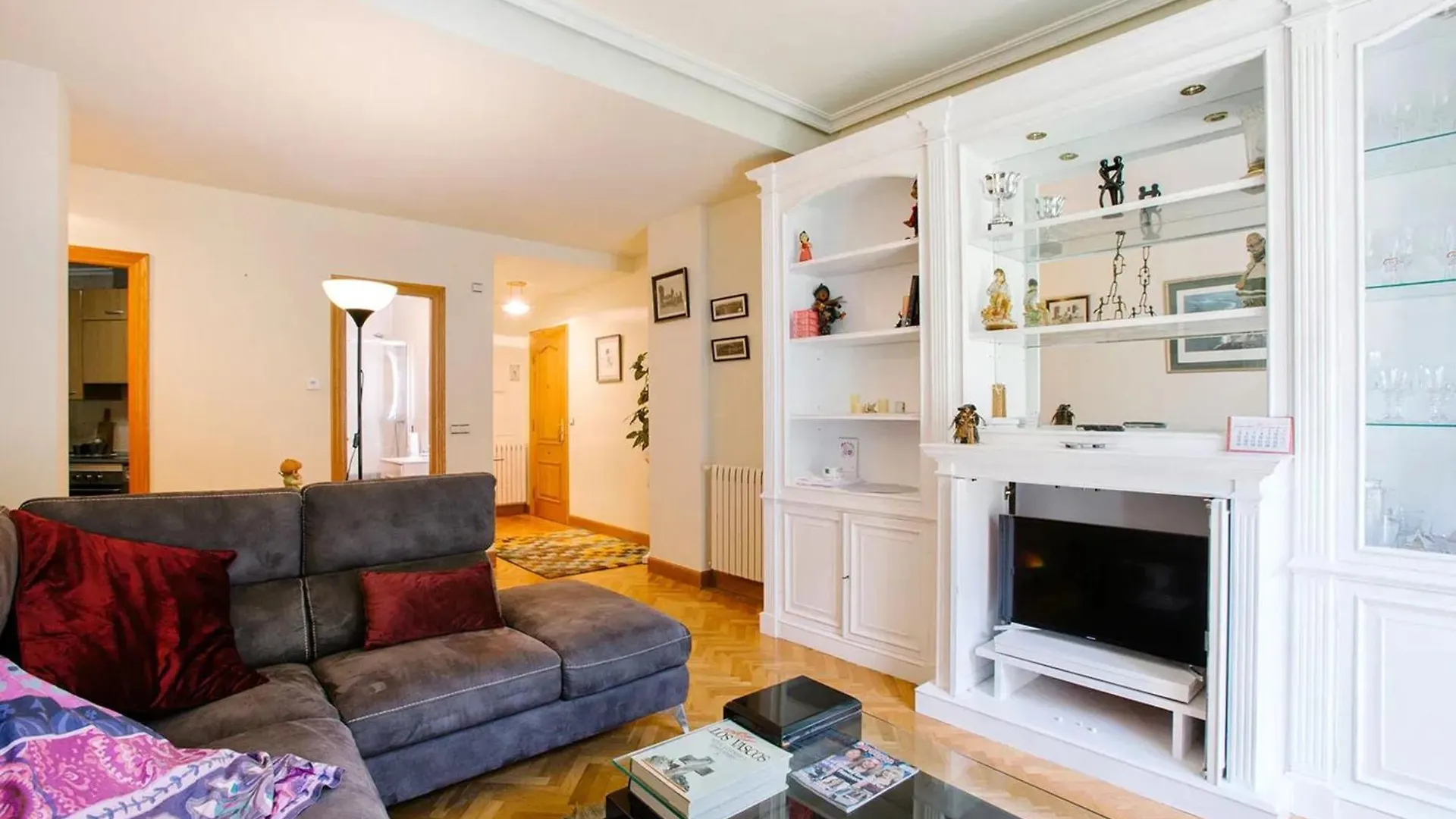 Modern Apartment In Donostia 75 M² With Jacuzzi San Sebastián